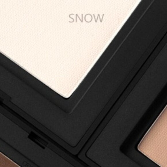 NARS Soft Velvet Pressed Powder SNOW 0.28 Oz. #1454 - Picture 2 of 2